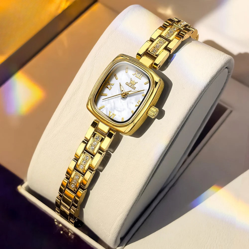 Women's Petite Strap Watch
