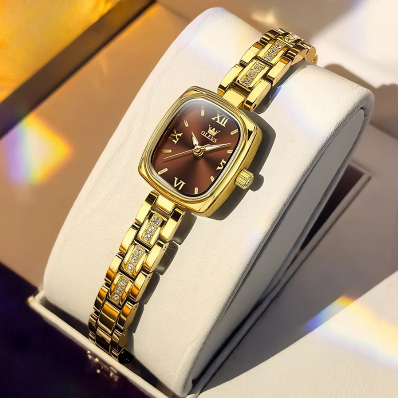 Women's Petite Strap Watch