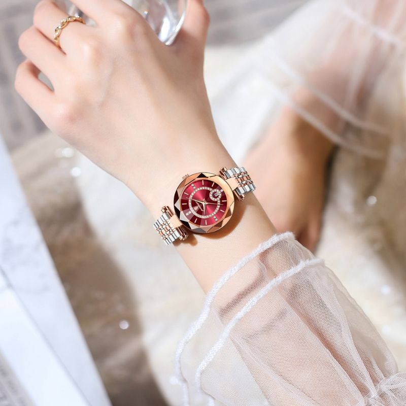 Women's Gold Calendar Watch
